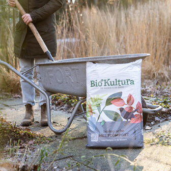 Bio-Kultura Biologische Mestcompost